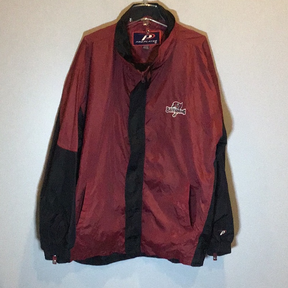 Tampa Bay Buccaneers zip up jacket